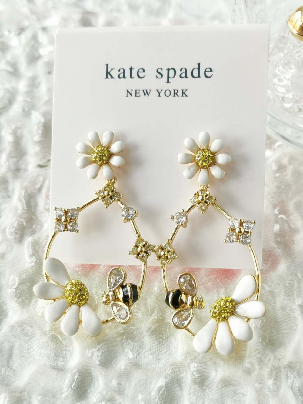 Kate Spade - dazzling daisies Gold hoops Earrings - new